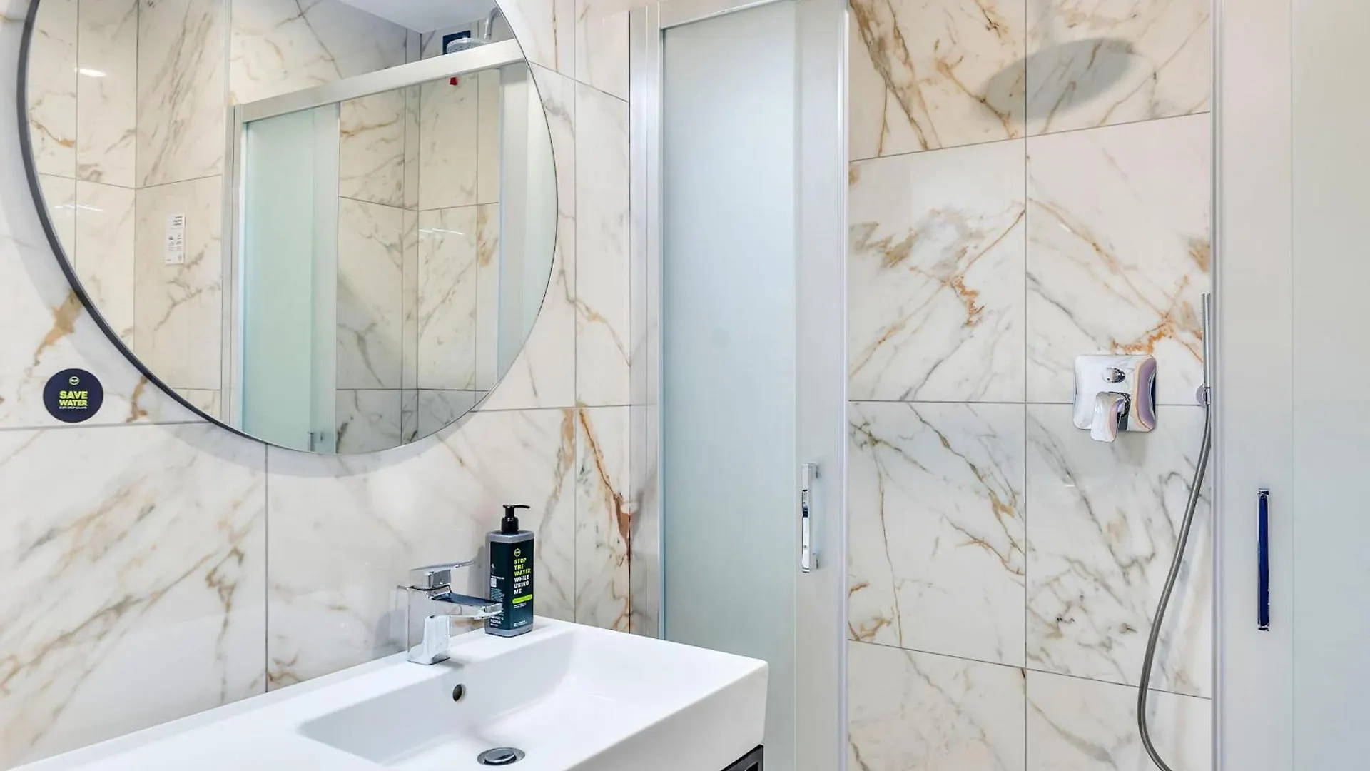 B&B Hotel Milano Aosta